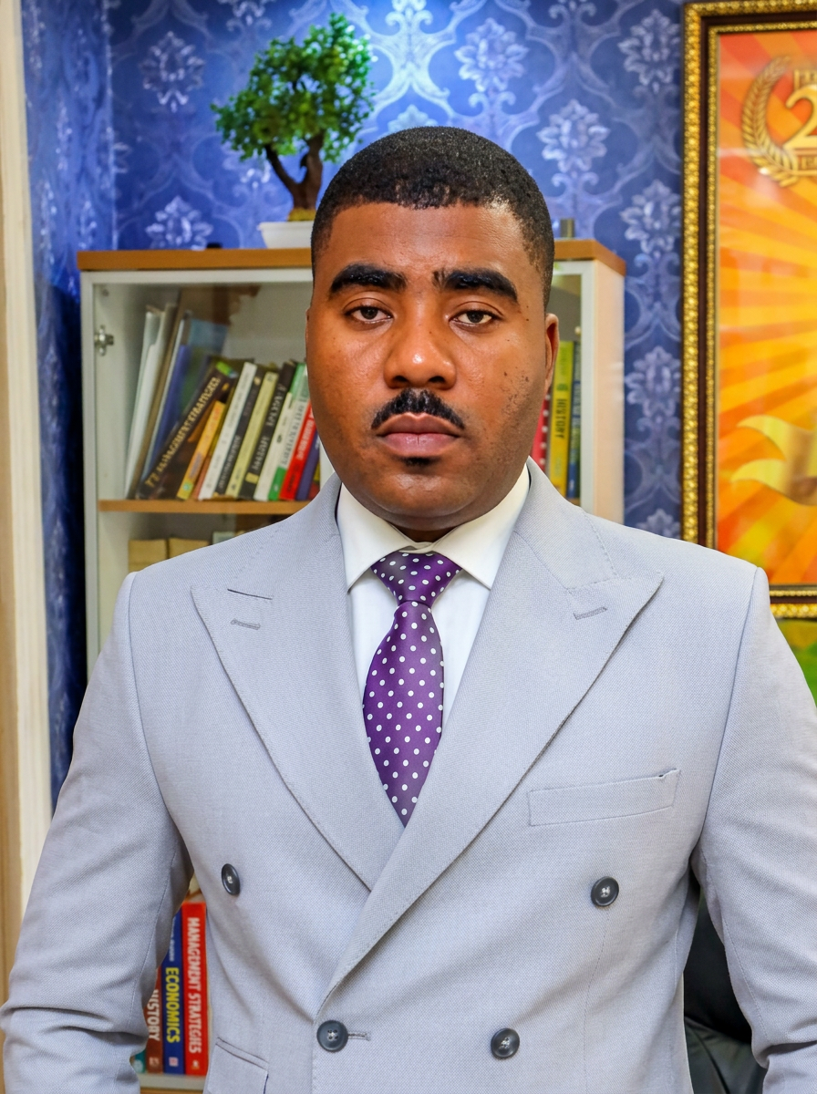 Dr. Mike Adeyemi